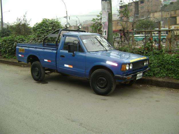 Vendo camioneta nissan pickup año 80 en Lima - Autos | 365432